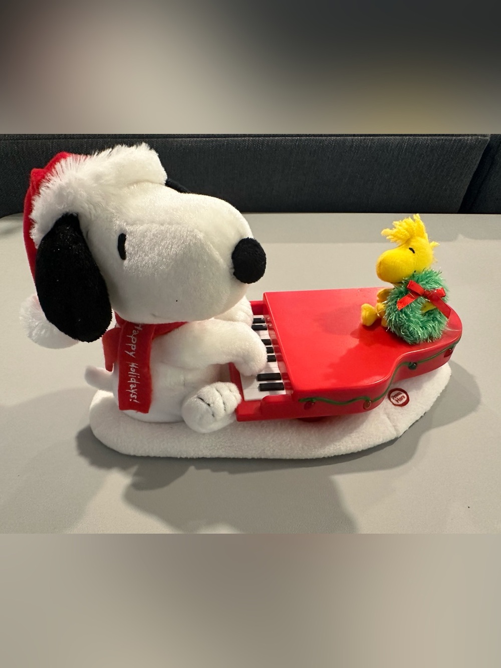 Hallmark Jingle Pals Swingin with Snoopy Woodstock Peanuts Christmas 2009